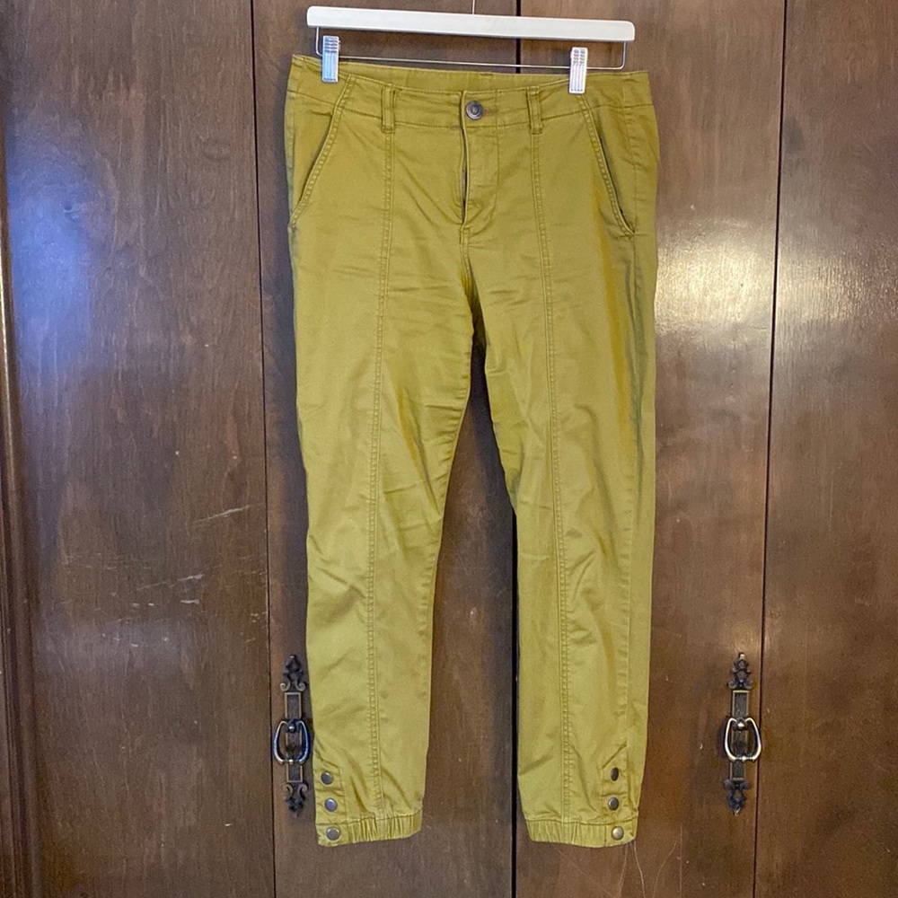 CaBi - The Tracker Utility Jogger size 6 EUC